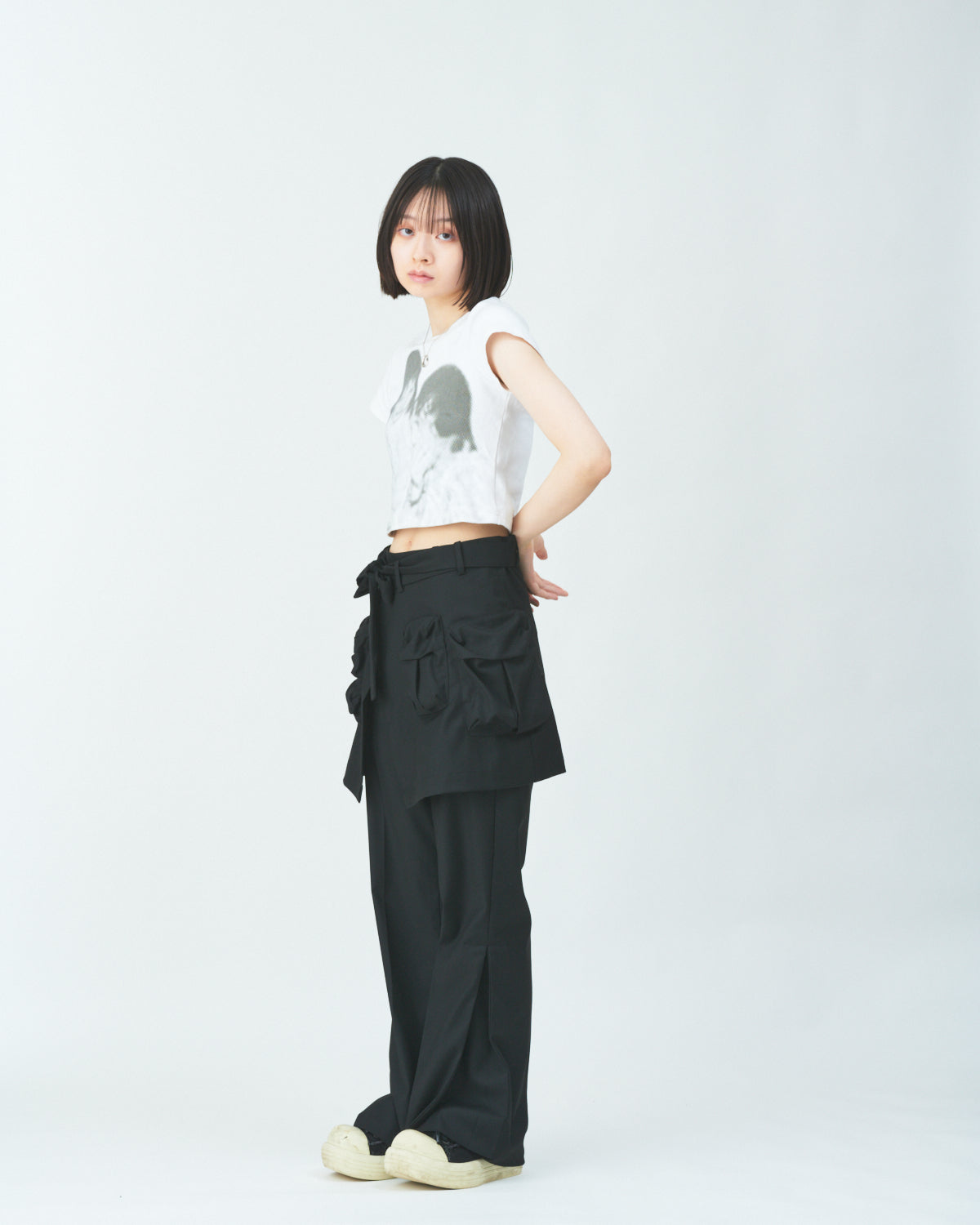 Many pocket layered slacks pants