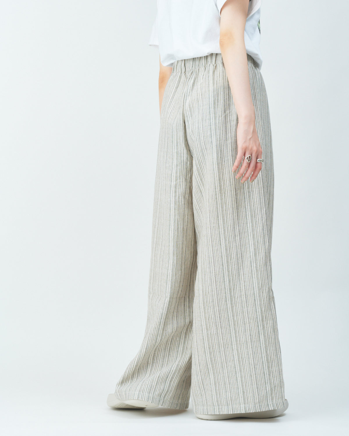 Woven striped pattern wide easy pants