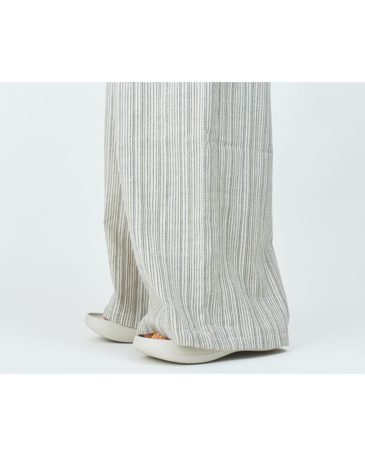 Woven striped pattern wide easy pants