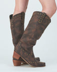 Pushpin western boots