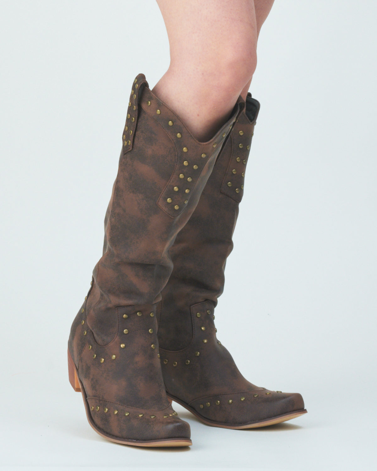 Pushpin western boots