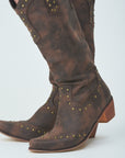 Pushpin western boots